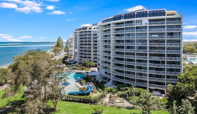 Gemini Resort 55 Stunning Ocean Views