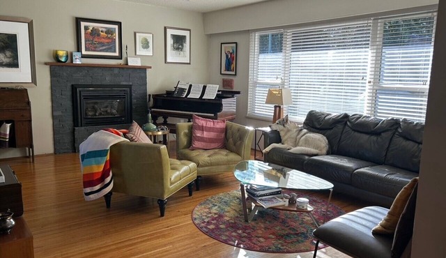 Great Family Home in Lynn Valley