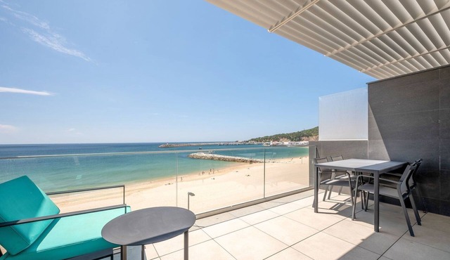 GuestReady - Golden sea view retreat 2