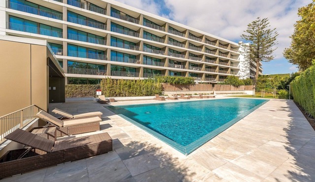 GuestReady – Legacy Cascais Getaway
