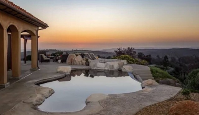 Hacienda style Villa with an incredible view - 25 minutes to Julian