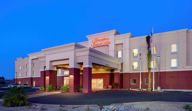 Hampton Inn & Suites Blythe, CA