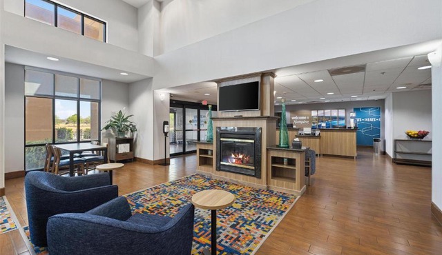 Hampton Inn & Suites Madera