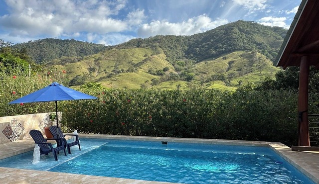 Hidden Paradise - Private Pool, Mountain View, Wi-Fi, AC, 30 min to Samara Beach