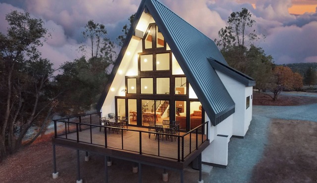 High End A-Frame - Hot tub - Awesome Views - Yosemite - Bass Lake - EV Charger