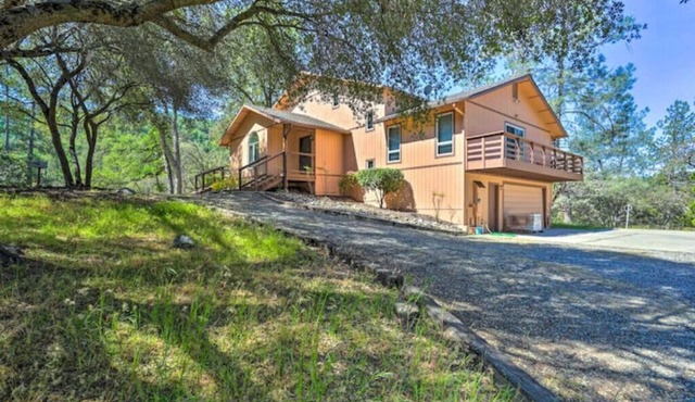 Hilltop Villa with Panoramic Views.