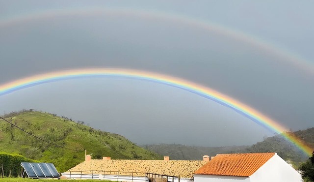 Holiday Home 'Ter Portela A Casa Do Mestre' with Mountain View, Shared Terrace and Wi-Fi