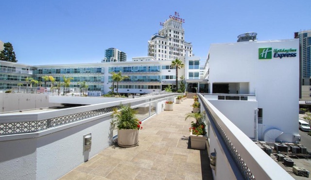 Holiday Inn Express - Downtown San Diego by IHG