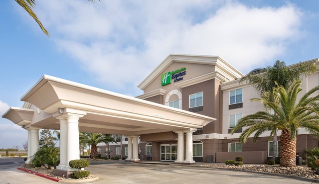 Holiday Inn Express & Suites Chowchilla - Yosemite Park Area by IHG