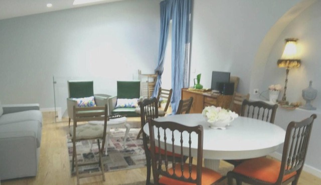 Homerez - House 12 km away from the beach for 4 ppl. with terrace at Almada