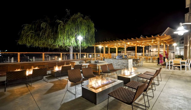 Homewood Suites by Hilton Oakland-Waterfront