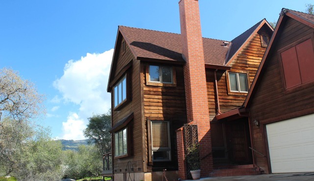 Hope's Vista - Pet Friendly, Great for Family Gatherings! Sleeps 12!