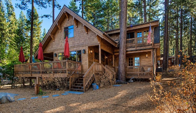Hot Tub | Pool Table | Deck | Walk to Lake