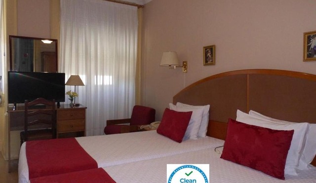 Hotel Larbelo
