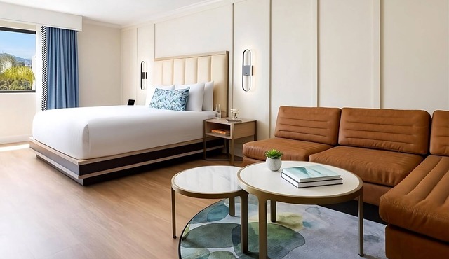 King Standard, The Anza A Calabasas Hotel, Outdoor Pool, Pet-Friendly