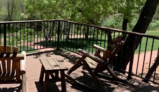 Kohls Ranch Studio · Arizona forest escape! Studio Suite. in Payson