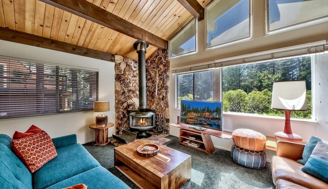 Koyukon Cozy Cabin 3BR,2BA-10 Min. to Ski