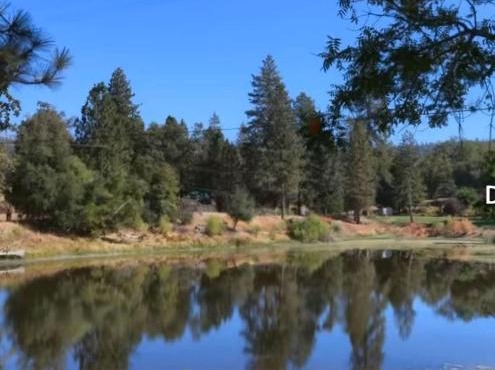 La Dolce Villa Pond Retreat in Yosemite