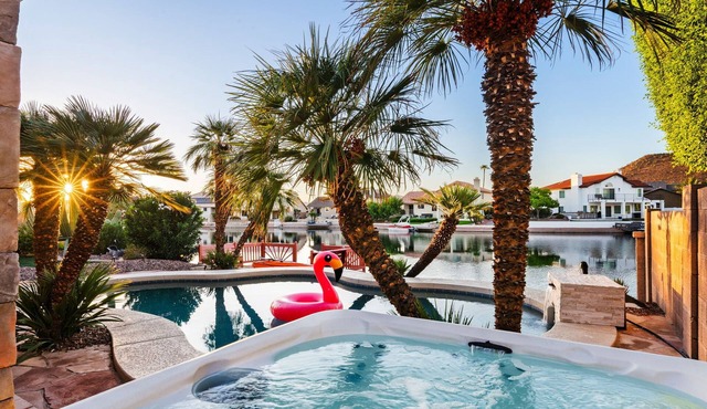 Lakefront w/Pool & Hot tub & Boat & Gym & Massage