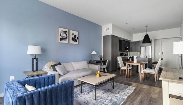 Landing | Incredible 1BD, Clubhouse, Courtyard