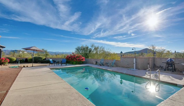 Los Ocotillos Villa with Private Pool in the Heart of Wickenburg!