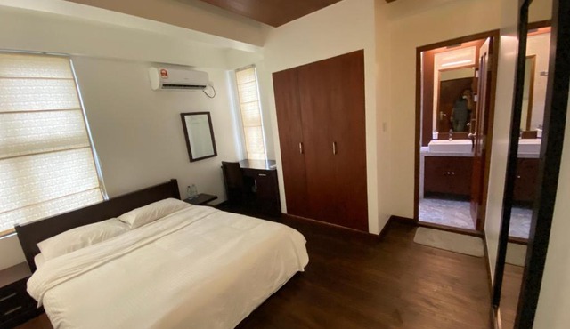Luxury 3 Room Apartment by Oboe