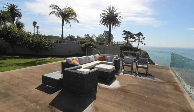 Luxury Ocean-Front Retreat in Santa Barbara