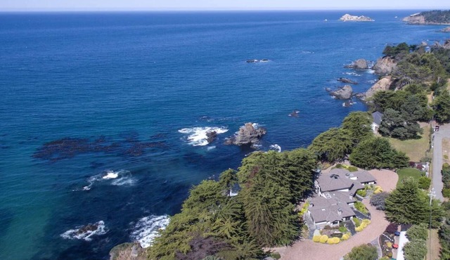 Luxury Private Waterfront Estate w/Beach Access!