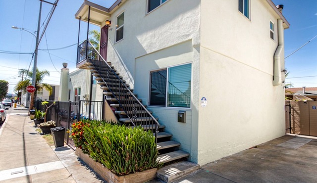 Luxury San Diego 1BR with Premium Conveniences