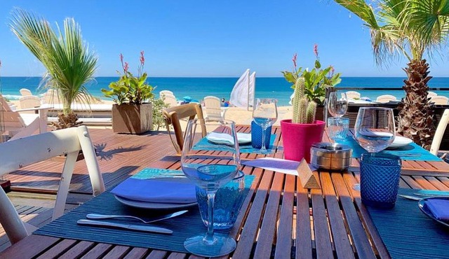 Luxury Villa with Private Pool e Jacuzzi Year-Round a 25 min de Lisboa