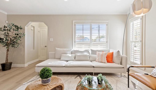 @ Marbella Lane - Modern Refreshing Home