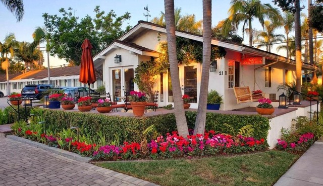 Marina Beach Hotel