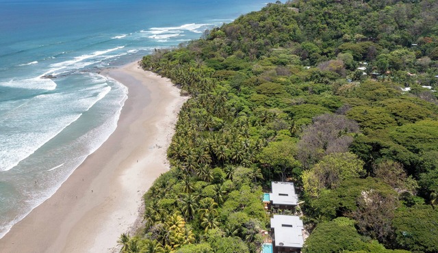 Medusa - Beachfront Luxury Villa at Rayo Verde in Playa Hermosa