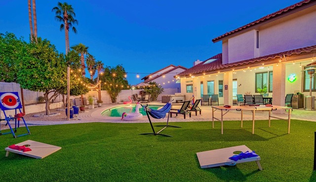 Midterm Spacious 4-bedroom Oasis Villa in peaceful Scottsdale