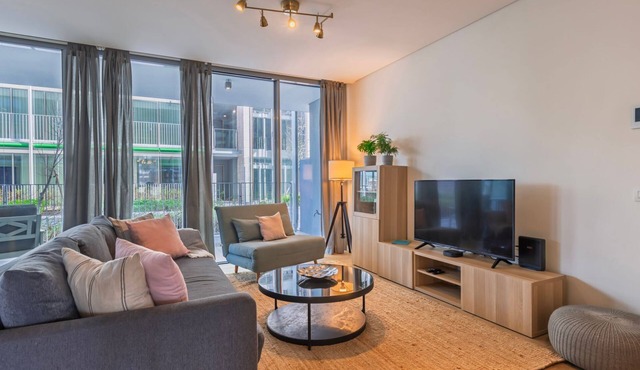 Modern 2BDR Apartment w/Garage by LovelyStay