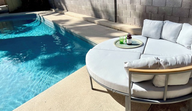 Modern 7BR Cinema & Pool & Guest House