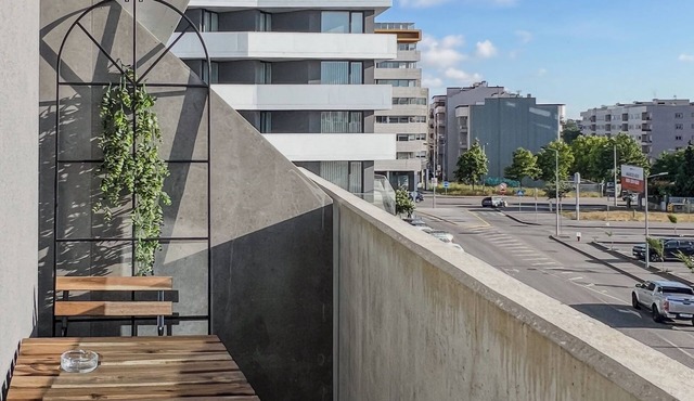 Modern Apartment in Aveiro with AC, WiFi, fitness room