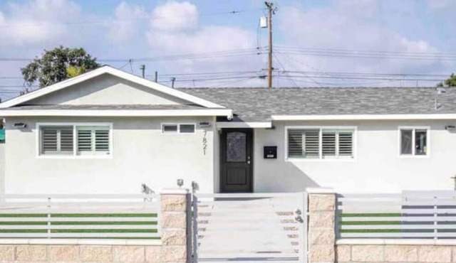 Modern House near Disneyland 3BR/1BR