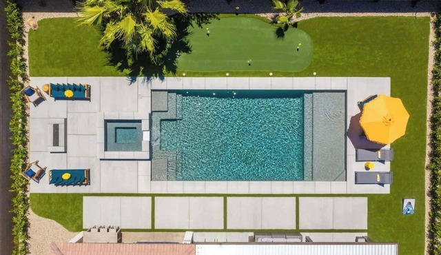 Modern Lux Home -putting green~Xl pool~games
