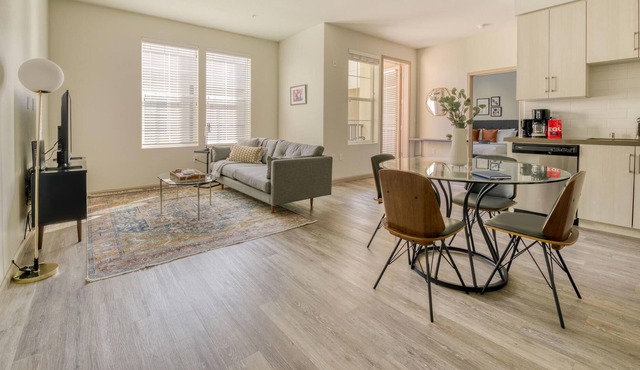 Modern Pleasanton 1BR, Parking + Pet-Friendly