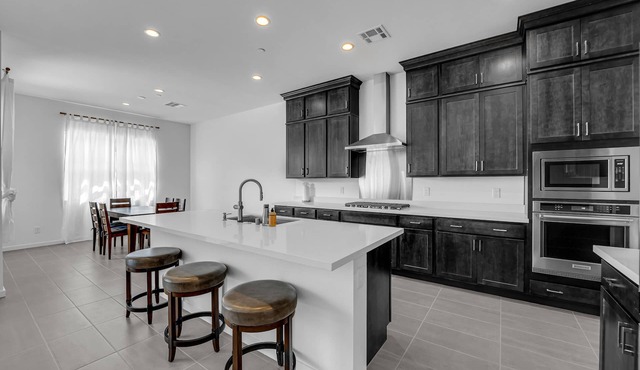 Modern Single-Story Retreat - Prime Summerlin - Garage EV Charger - Top School