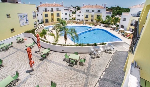 Modern & Stylish apartment in O POMAR Cabanas de Tavira, with pool & Free WiFi