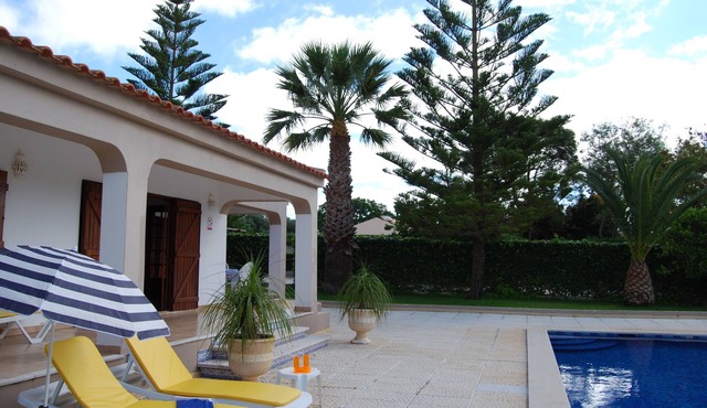 Modern Villa in a quiet spot, with a large private swimming pool