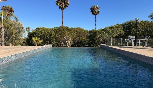 Moradia Familiar com Piscina Privada, Perto do mar e Campos de Golf