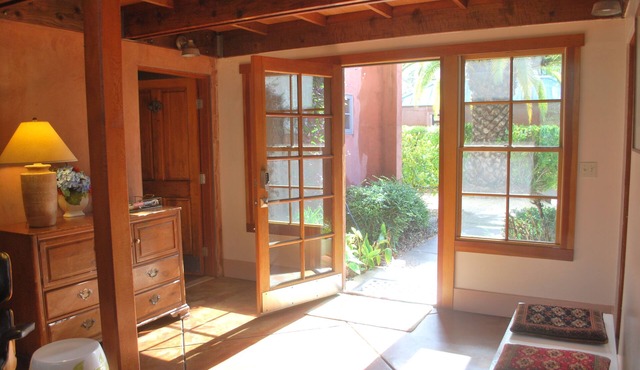 Napa Valley Hideaway; Secluded Setting in St. Helena, Heart of the Wine Country