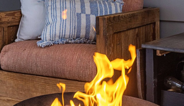 Nature, Nurture, Nest at the Mamquam Mountain Suite. Peace in the Mountains