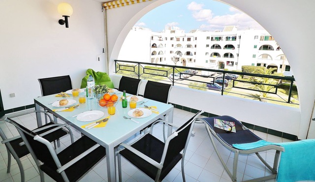 New Apt, Spacious, Peaceful, Clean, Beach & Golf at Doorstep
