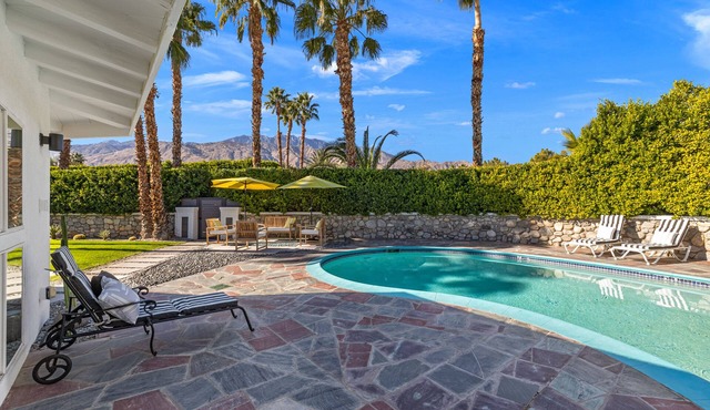 New! Colony Retreat! Midcentury Gem! 4BR! Pool!FirePit! Views! Walk to DownTown!
