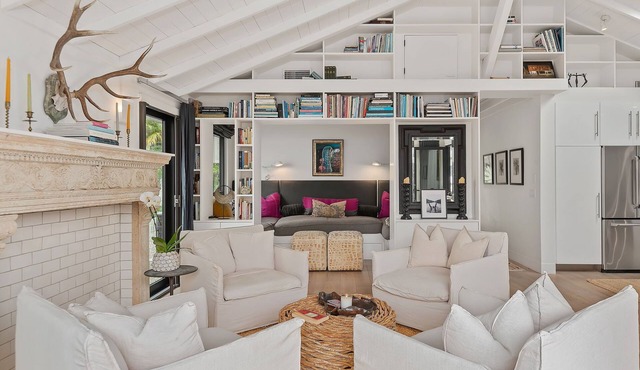 NEW! Designer Home steps to the beach
