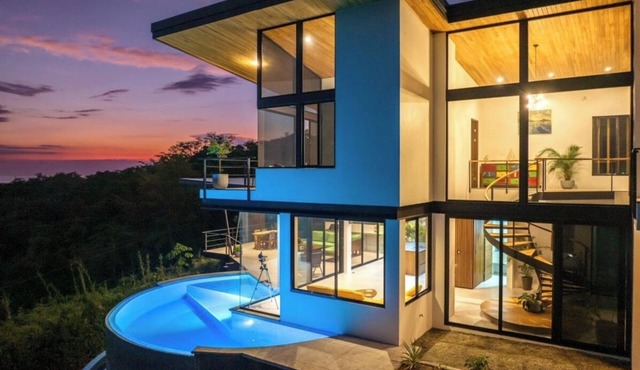 New High End Home, Most Convenient Location in UVITA, Epic Views!